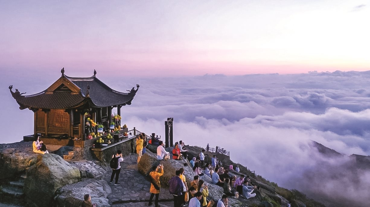 Cuộc thi ảnh “Khoảnh khắc di sản Yên Tử – Vĩnh Nghiêm – Côn Sơn, Kiếp Bạc” tổng giá trị giải thưởng lên tới 200 triệu đồng. Ảnh minh hoạ