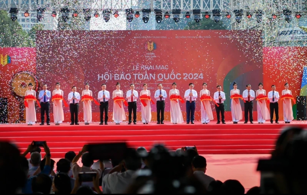 Hội Báo toàn quốc năm 2024 thu hút hàng trăm nhà báo phóng viên đến tác nghiệp. Ảnh minh họa