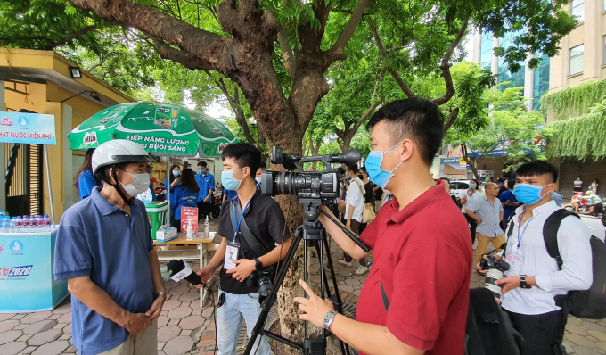 Hội viên nhà báo năm qua vẫn nỗ lực làm nghề với tinh thần trách nhiệm cao.