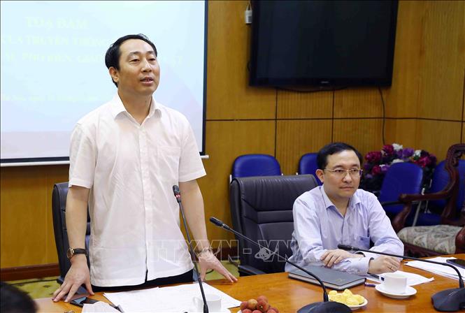 Vụ trưởng Vụ Phổ biến giáo dục pháp luật Lê Vệ Quốc (Bộ Tư pháp) phát biểu. Ảnh: Phạm Kiên/ TTXVN