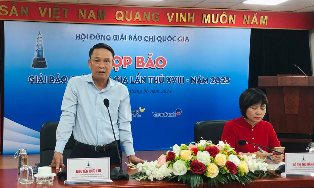 Ông Nguyễn Đức Lợi phát biểu tại Họp báo.