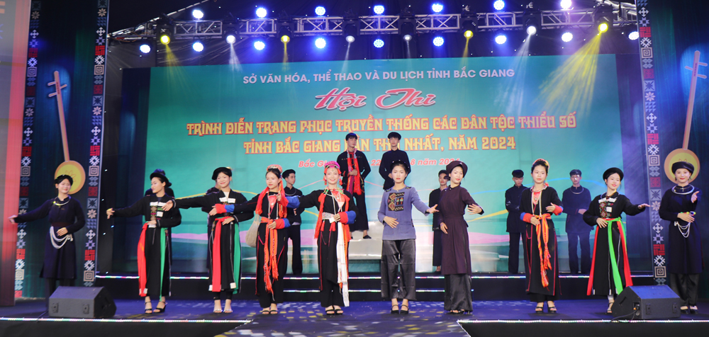 Một phần dự thi của huyện Lục Nam.