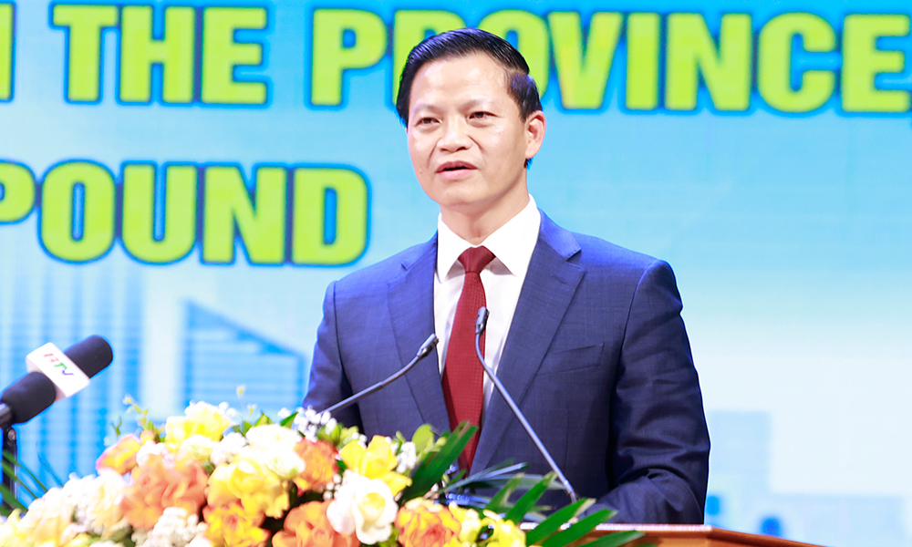 Đồng chí Vương Quốc Tuấn phát biểu.