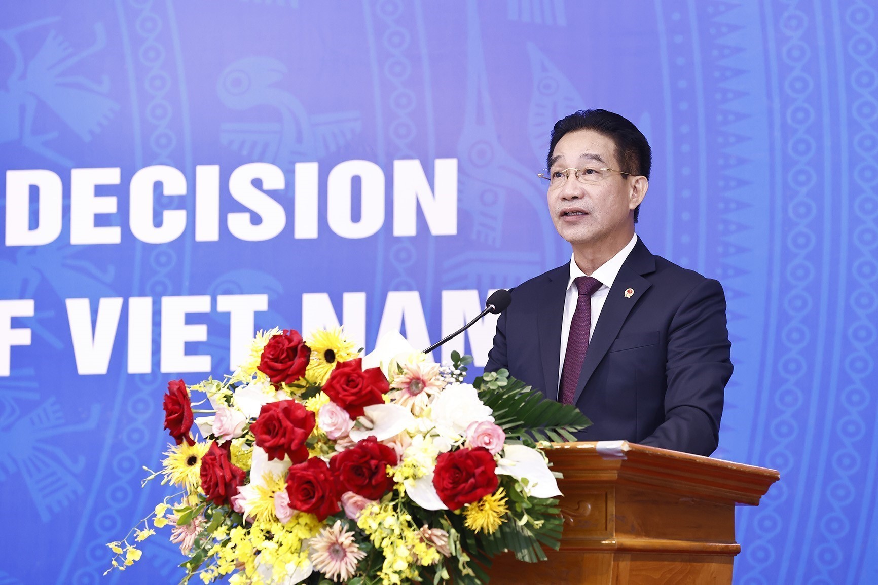 Ông Phạm Thanh Hà, Phó Chủ nhiệm Văn phòng Chủ tịch nước phát biểu và công bố Quyết định đặc xá năm 2024 của Chủ tịch nước.