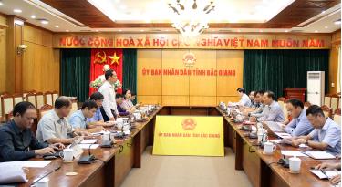 Toàn cảnh buổi làm việc.