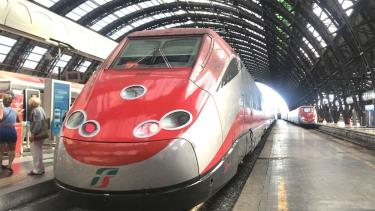 Tàu khách tốc độ cao ở châu Âu.