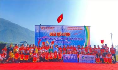 Khai mạc Giải Dù lượn đường trường PuTaLeng Việt Nam mở rộng. Ảnh: TTXVN phát