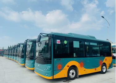 Xe bus Madein Vietnam được nghiên cứu, chế tạo, thiết kế hiện đại, đủ sức cạnh tranh quốc tế.