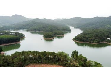 Hồ Khuôn Thần, xã Kiên Lao, huyện Lục Ngạn.