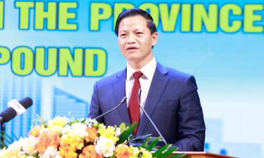 Đồng chí Vương Quốc Tuấn phát biểu.