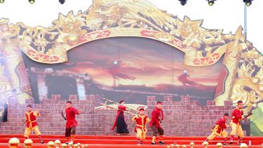 Bảo tồn, gìn giữ, thúc đẩy nghệ thuật Chèo phát triển trên quê hương Bắc Giang.