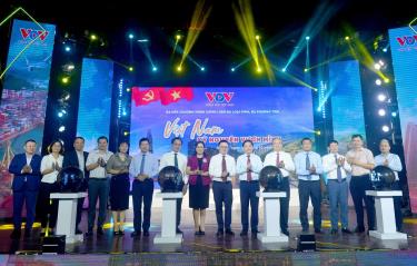Lễ ra mắt chương trình chính luận Việt Nam kỷ nguyên vươn mình của Đài VOV.